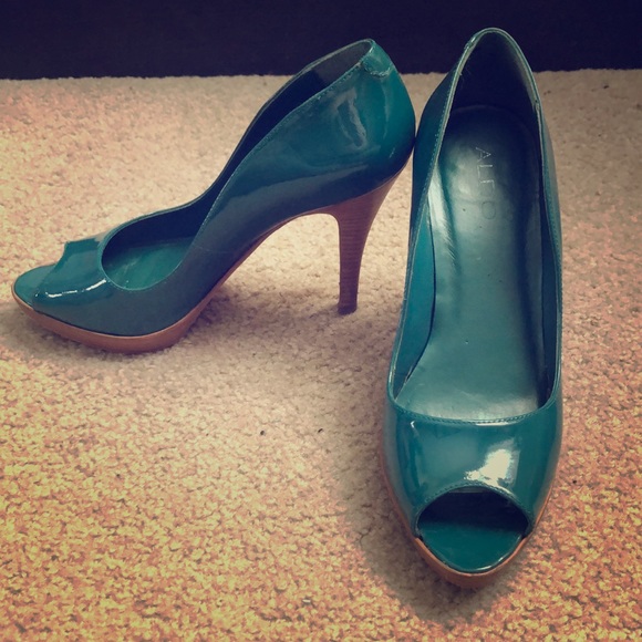 teal patent leather pumps